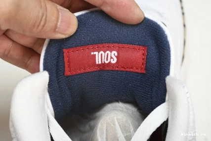 3 WHITE RETRO AIR JORDAN “UNC” 0823